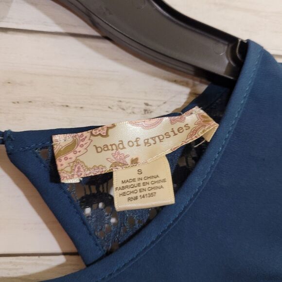 Band of Gypsies Cottagecore Prairie Peasant Festival Boho Semi Sheer Lace Top S - Picture 8 of 12